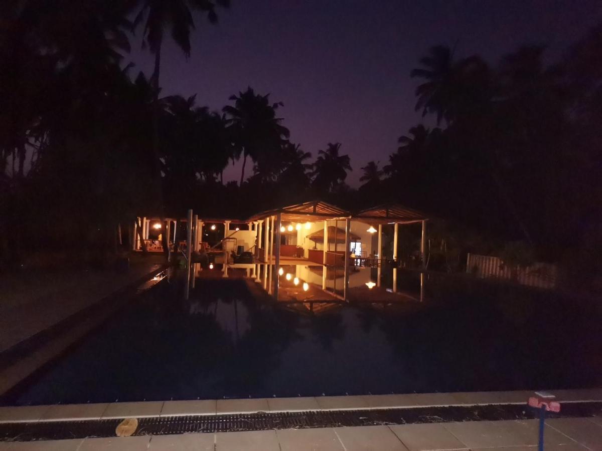 Helios Beach Resort Tangalle Buitenkant foto