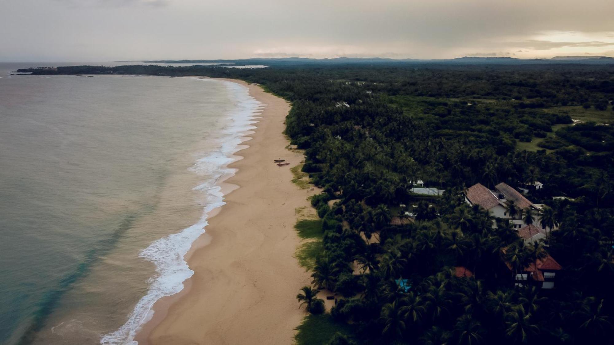 Helios Beach Resort Tangalle Buitenkant foto